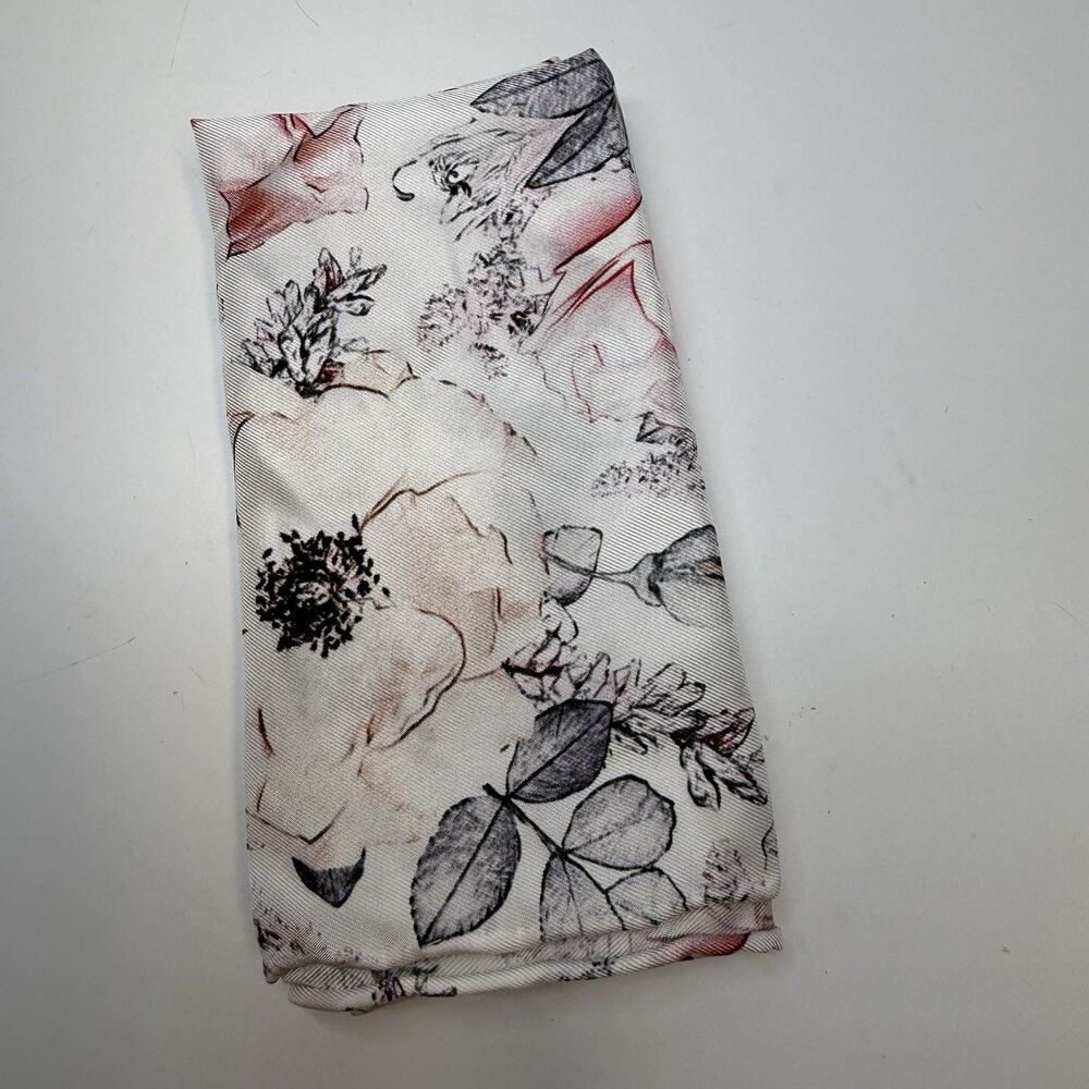 Ox & Bull Pink And Gray Floral Watercolor 100% Silk Pocket Square New - Picture 6 of 8